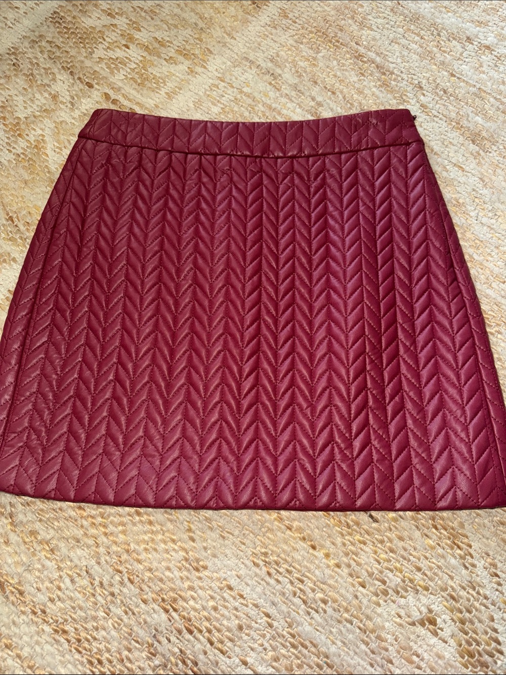 Chevron Quilted Mini Skirt in Burgundy